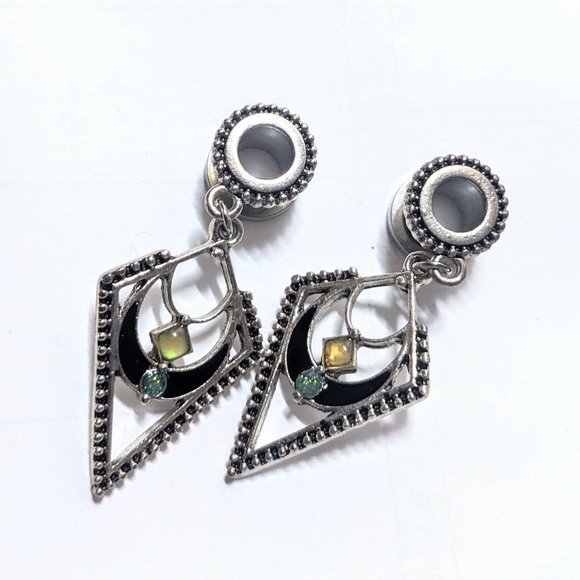 New 8mm Stainless Steel Tunnel Plug Jewelry Stretch Earrings Screw Back - Picture 2 of 9